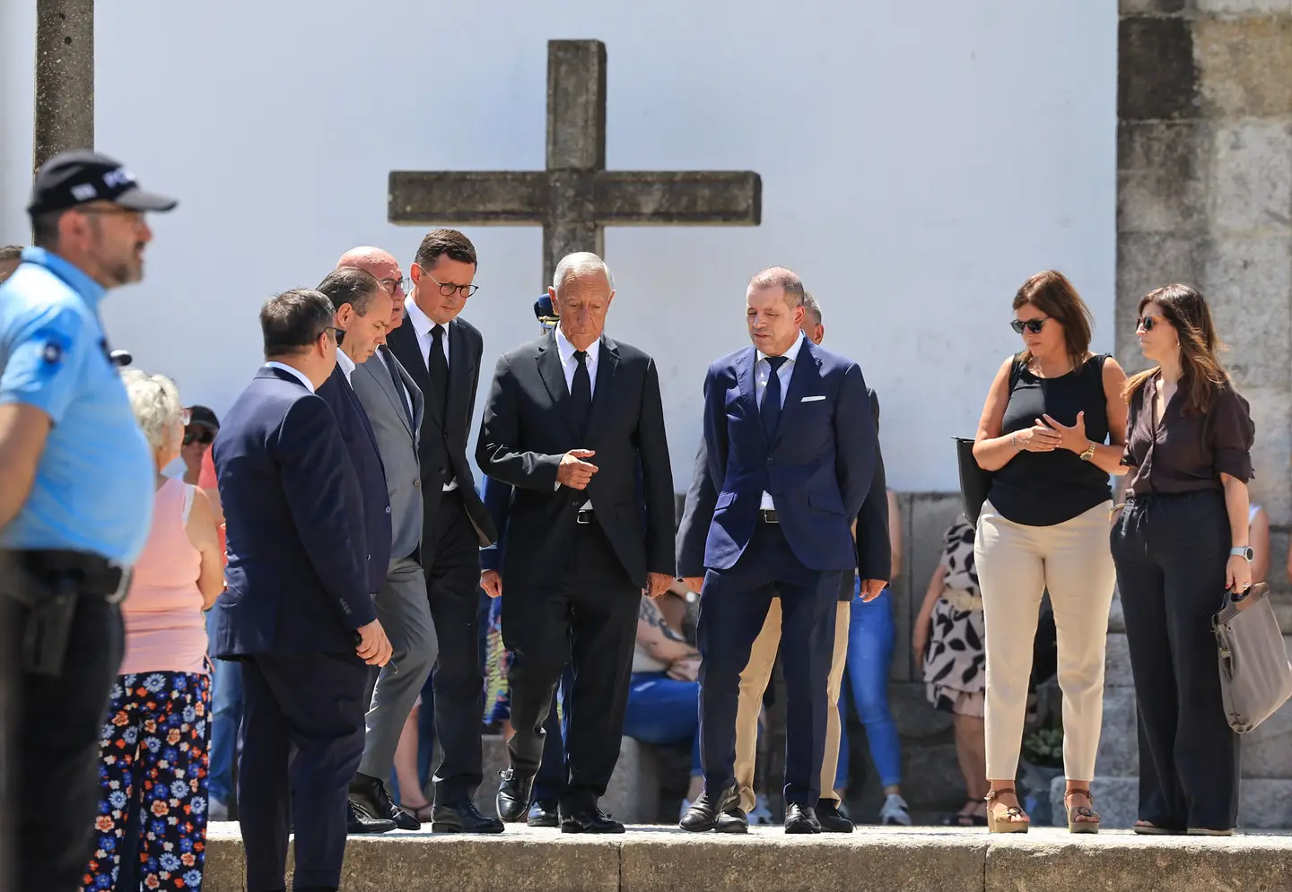 R.I.P.🕯️葡萄牙总统、总理出席若塔兄弟的守灵仪式